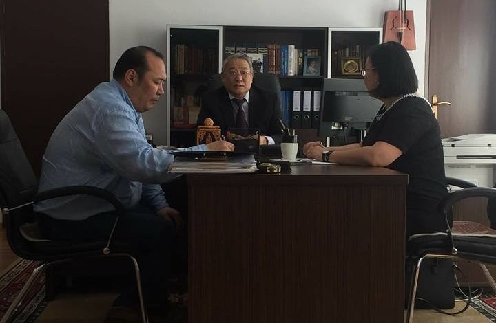 ТӨРИЙН ӨМЧИЙН ҮЛ ХӨДЛӨХ ХӨРӨНГӨ, ГАЗРЫГ  ДАХИН ҮНЭЛЭХ АЖИЛ ҮРГЭЛЖИЛЖ БАЙНА