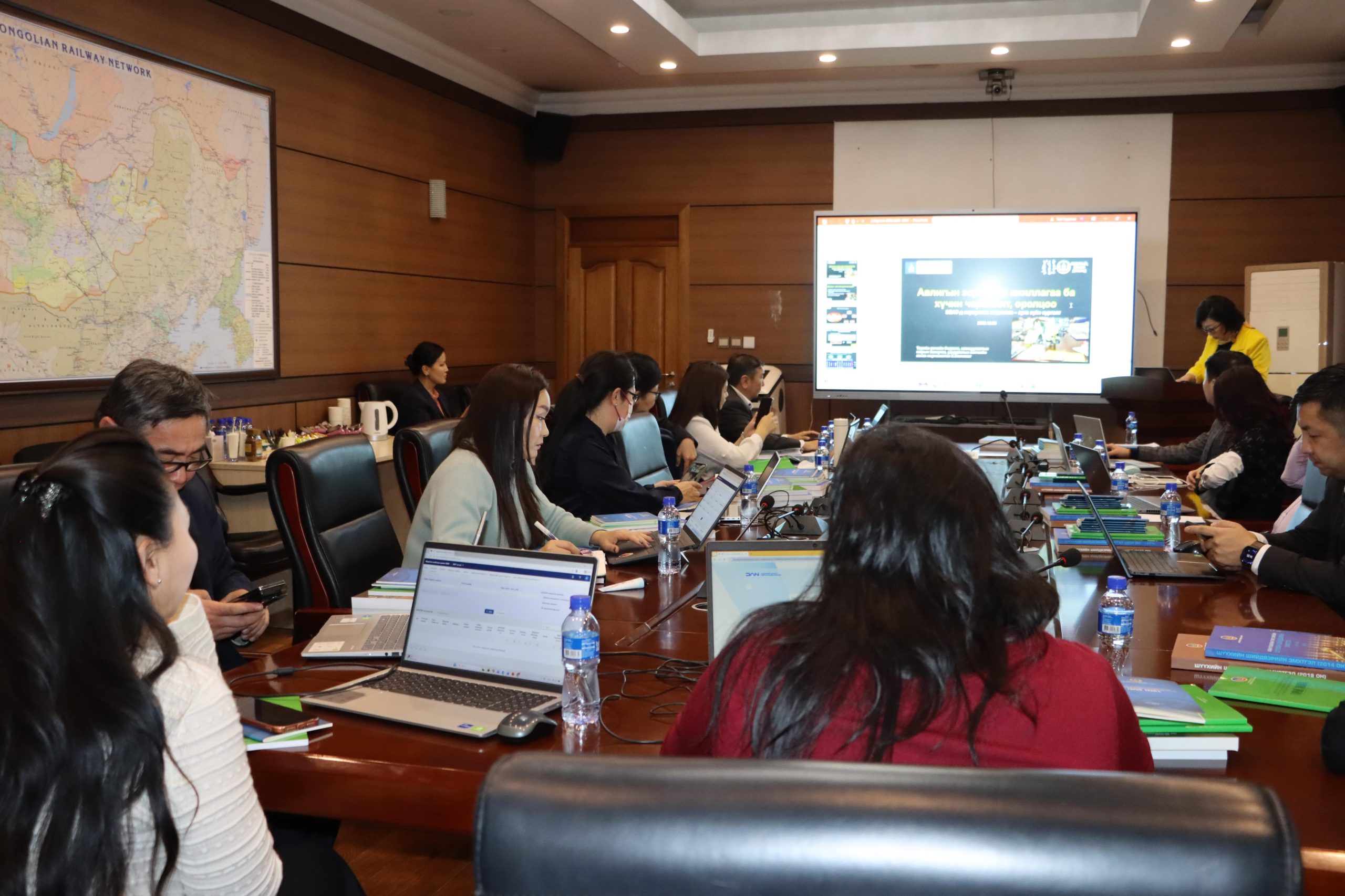 МЭДҮҮЛГИЙГ БҮРТГЭХ, ХАДГАЛАХ ЭРХ БҮХИЙ АЛБАН ТУШААЛТНЫ СУРГАЛТ ЗОХИОН БАЙГУУЛАВ